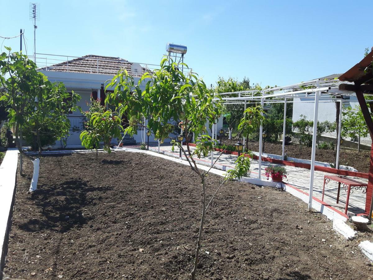 Kal-Vil Villa Nea Kallikrateia Exterior photo